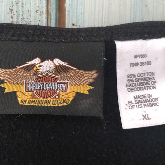 Harley-Davidson women’s black top with insignia center front - Picture 9 of 12